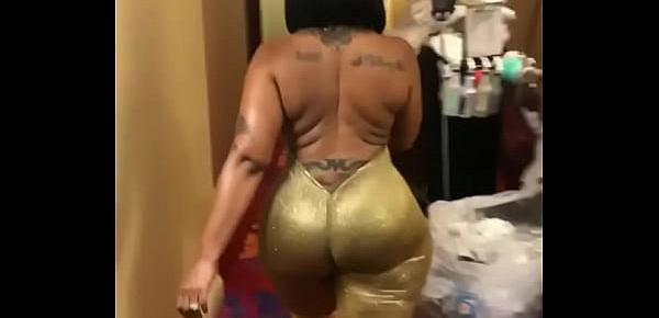  Cherokee D Ass Walking In Gold Stretch Pants.